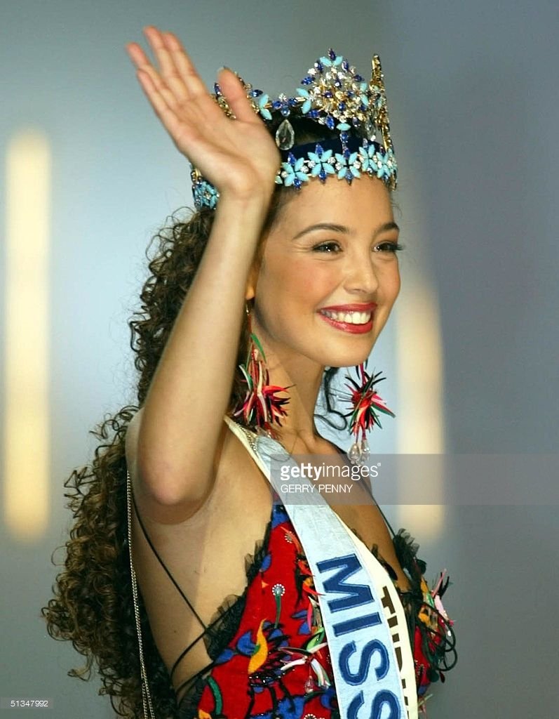 Azra Akın Fotoğrafı - 4