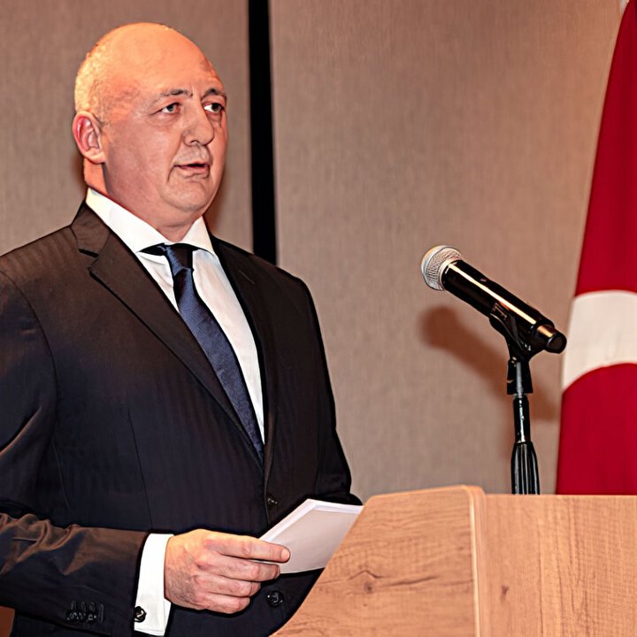 Bernard Arkas Fotoğrafı - 4
