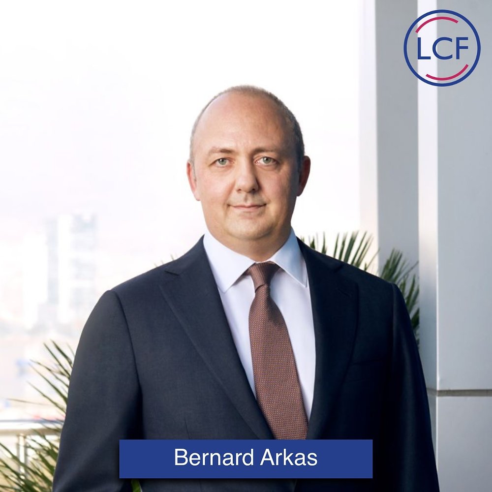 Bernard Arkas Profil Resmi