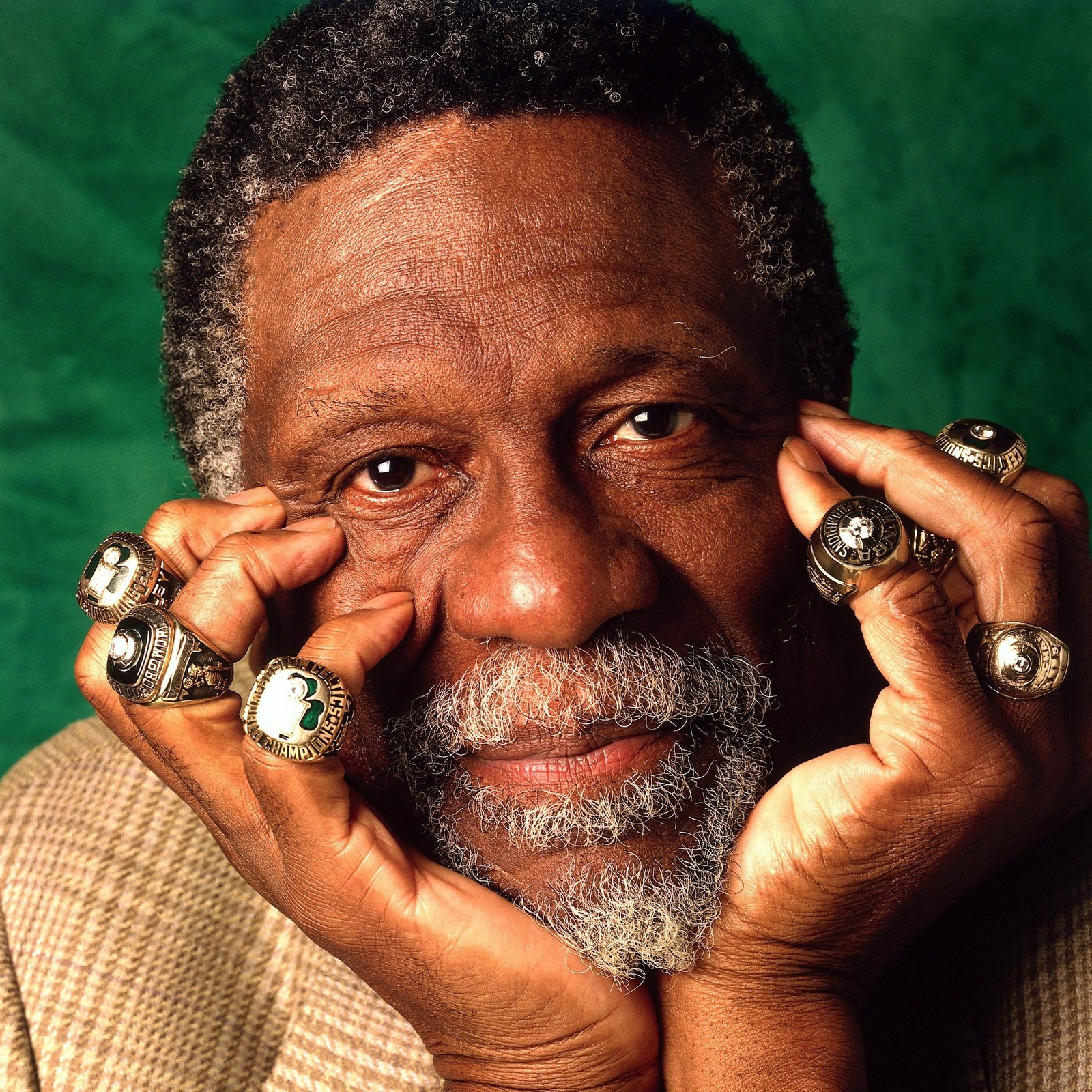 Bill Russell Profil Resmi
