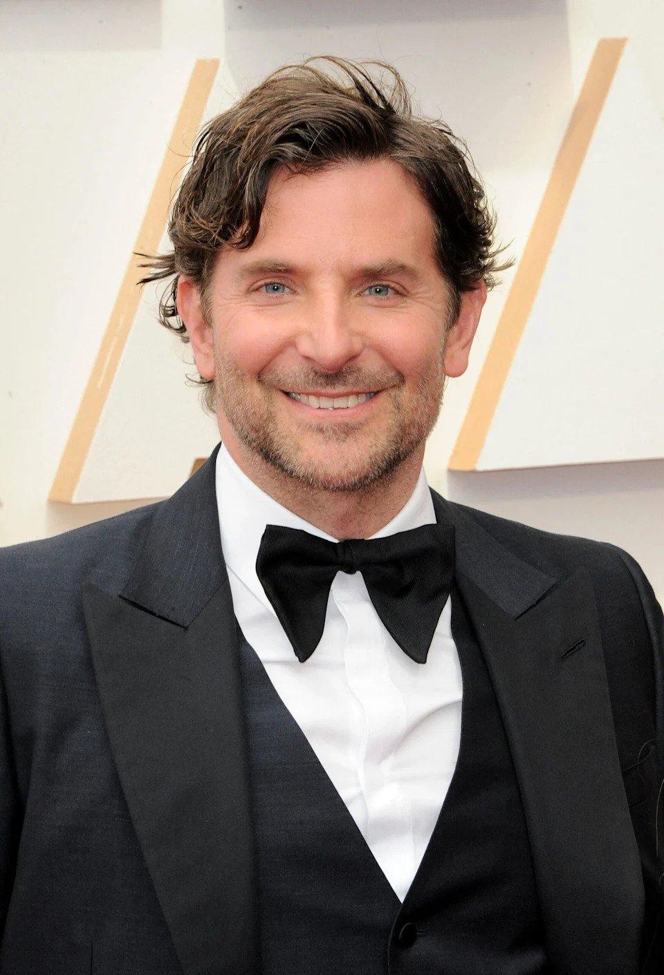 Bradley Cooper Profil Resmi