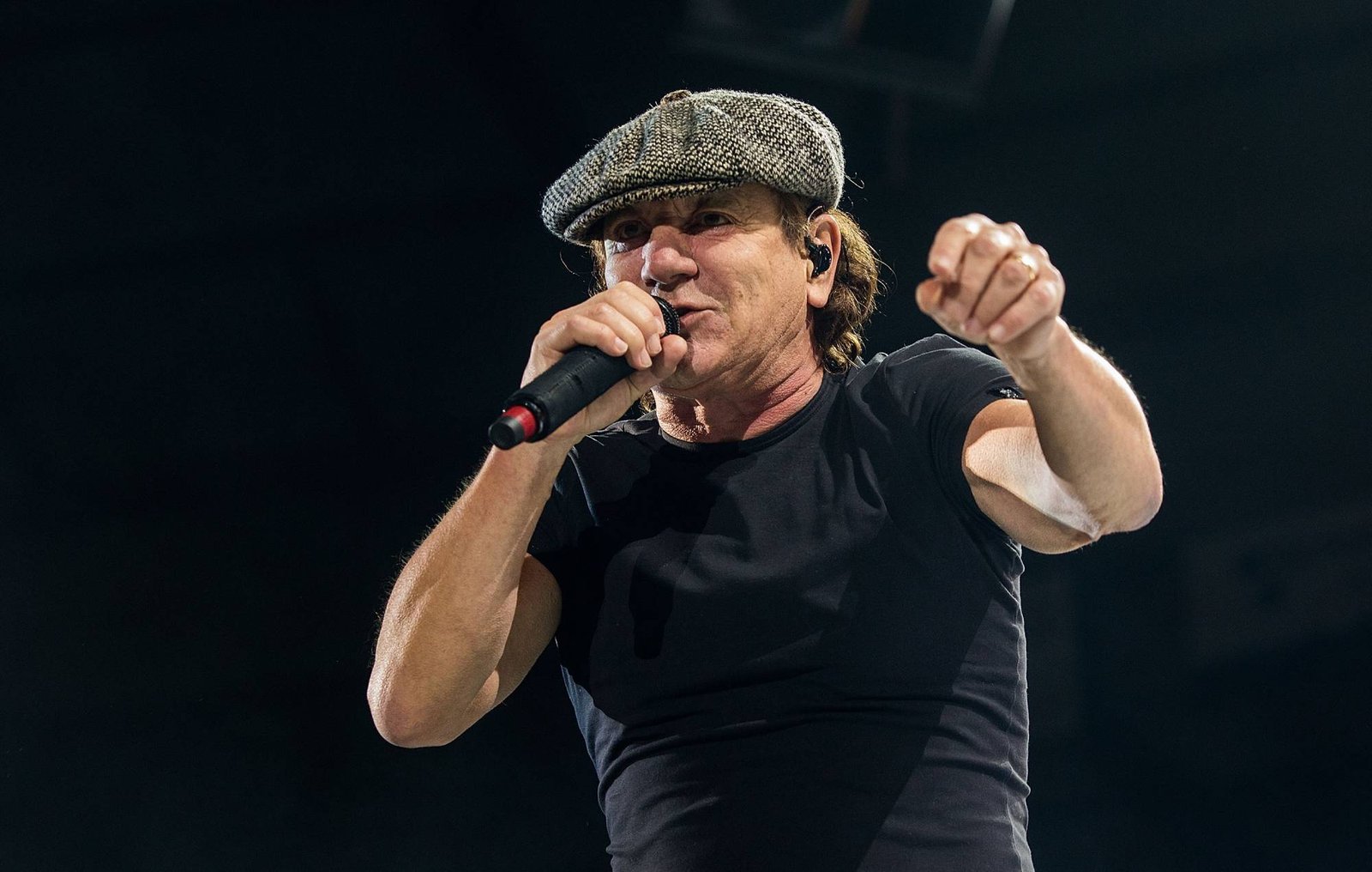 Brian Johnson Fotoğrafı - 3