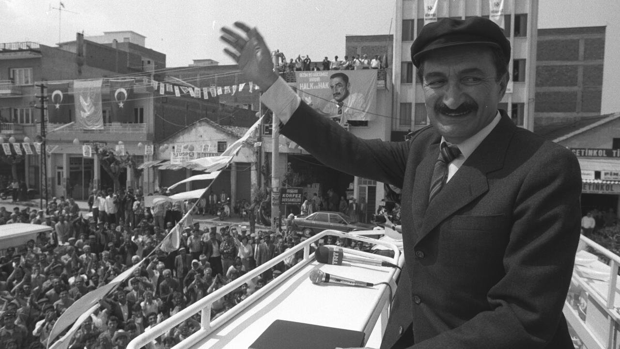 Bülent Ecevit Fotoğrafı - 3