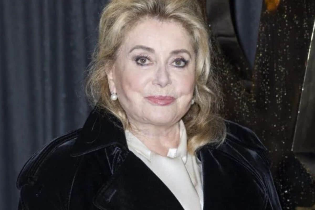 Catherine Deneuve Fotoğrafı - 4