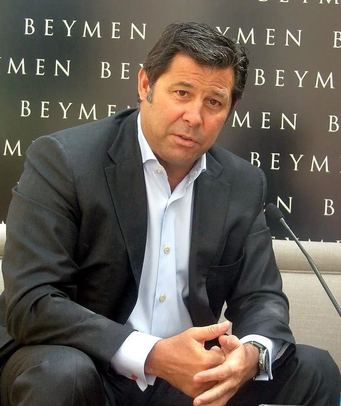Cem Boyner Profil Resmi