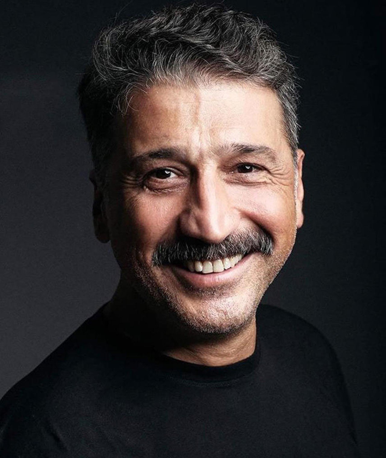 Cem Davran Profil Resmi