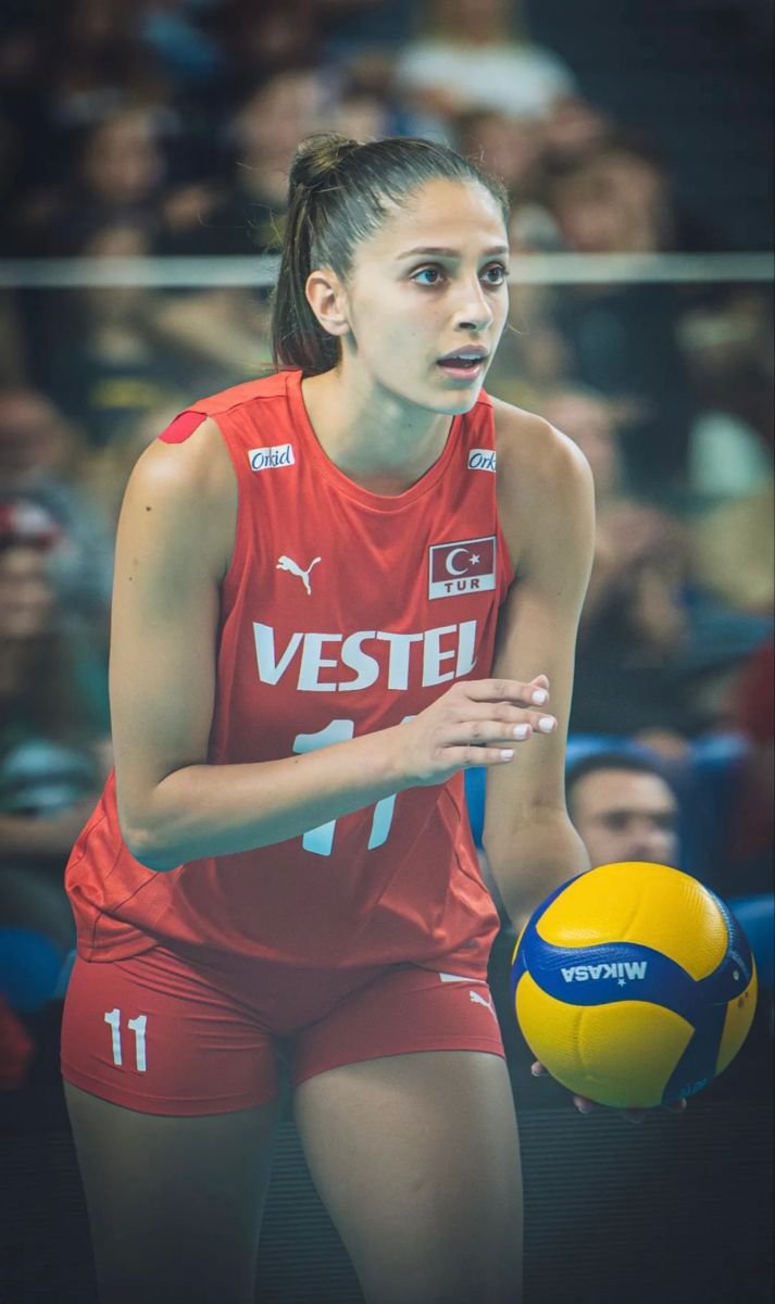 Derya Cebecioğlu Fotoğrafı - 3
