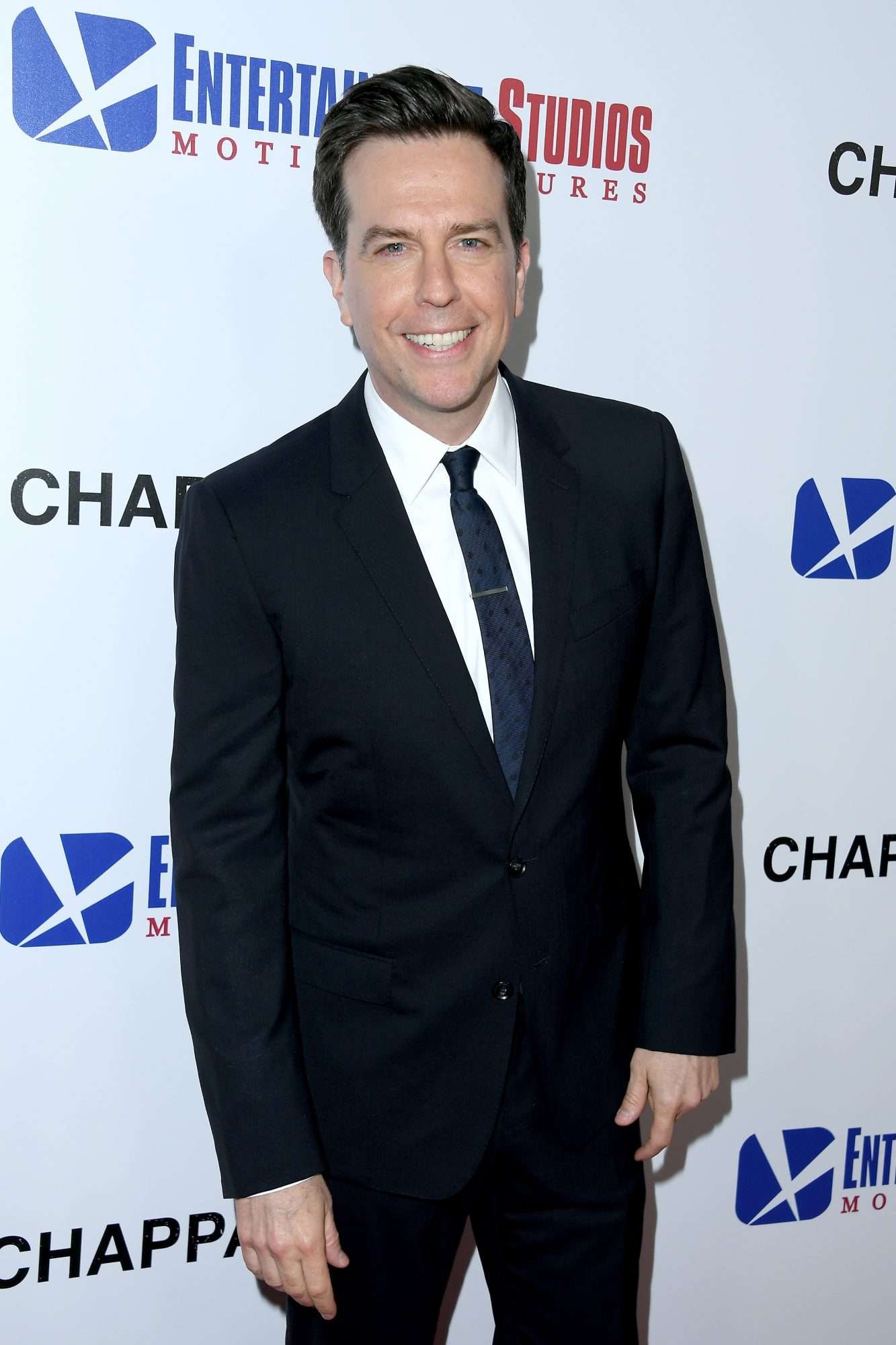 Ed Helms Profil Resmi