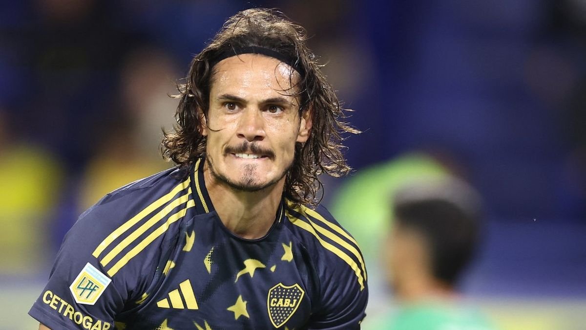 Edinson Cavani Profil Resmi