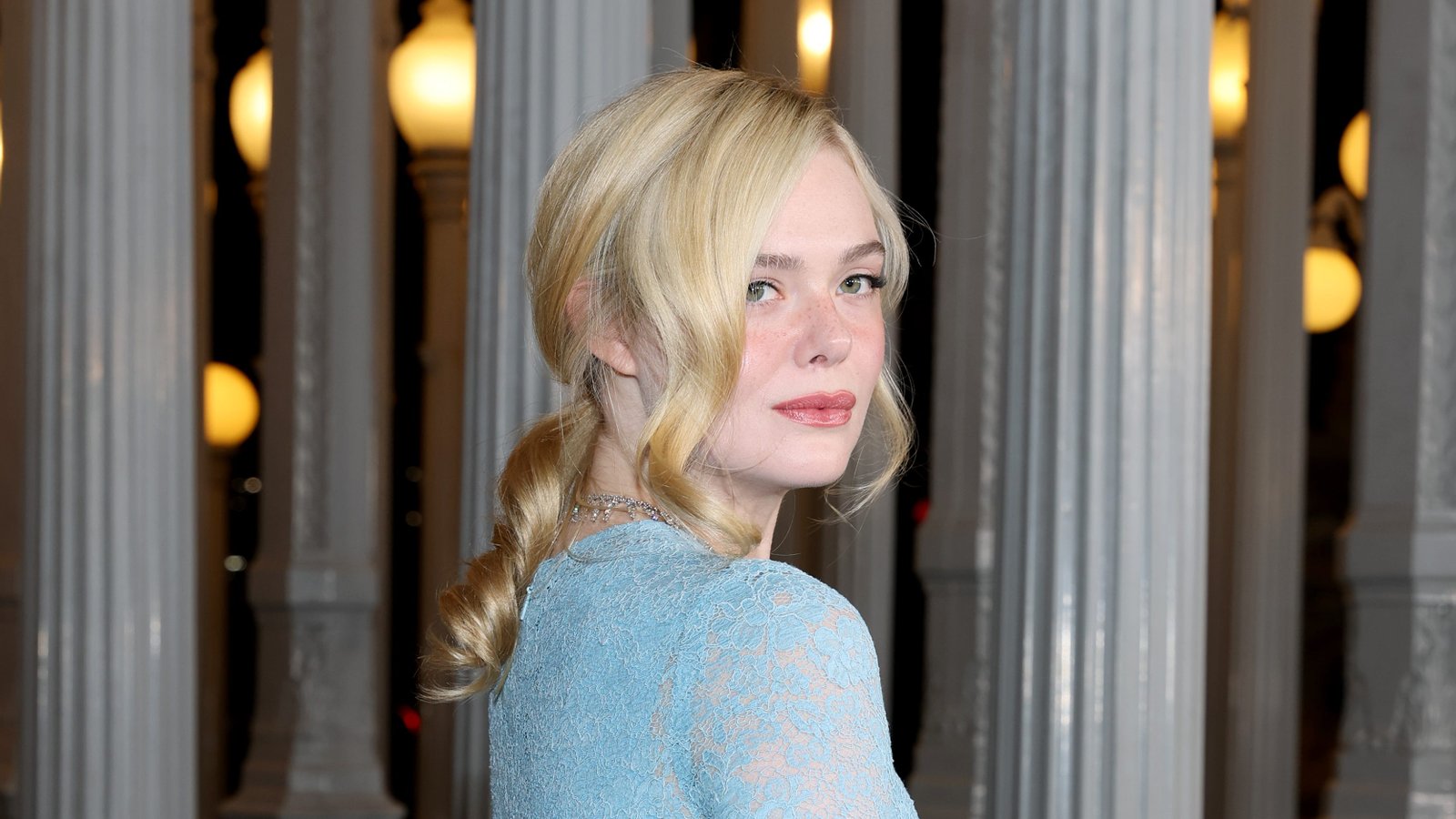 Elle Fanning Fotoğrafı - 2