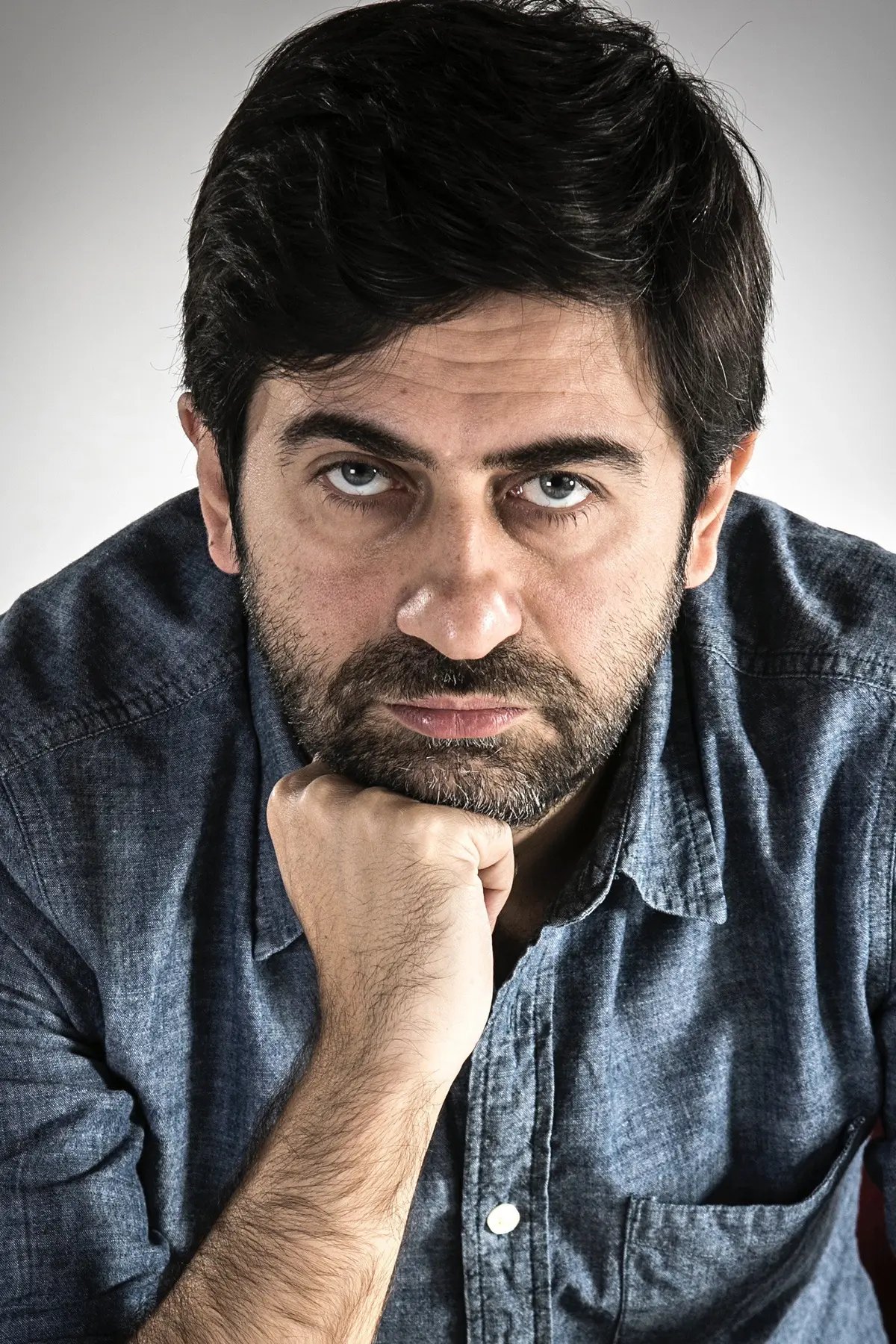 Emin Alper Fotoğrafı - 1