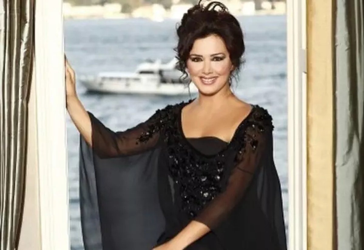 Esra Ceyhan Fotoğrafı - 2