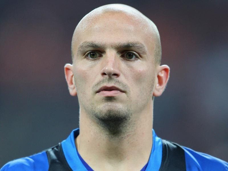 Esteban Cambiasso Profil Resmi