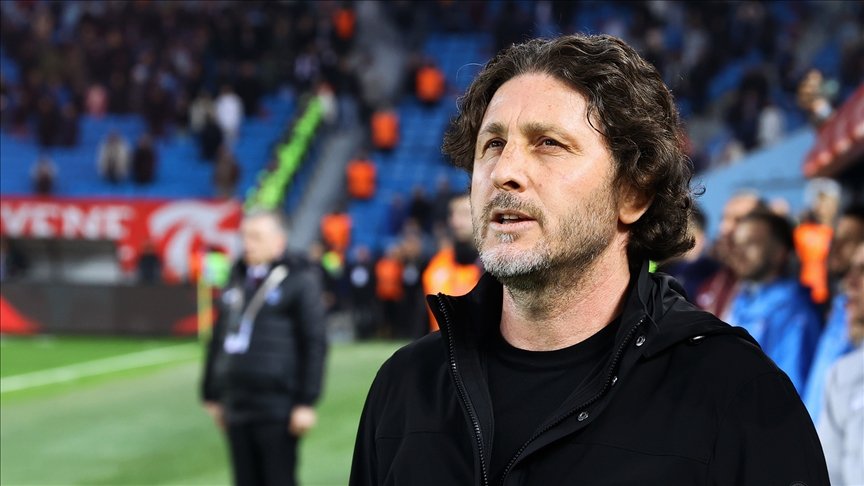 Fatih Tekke Profil Resmi