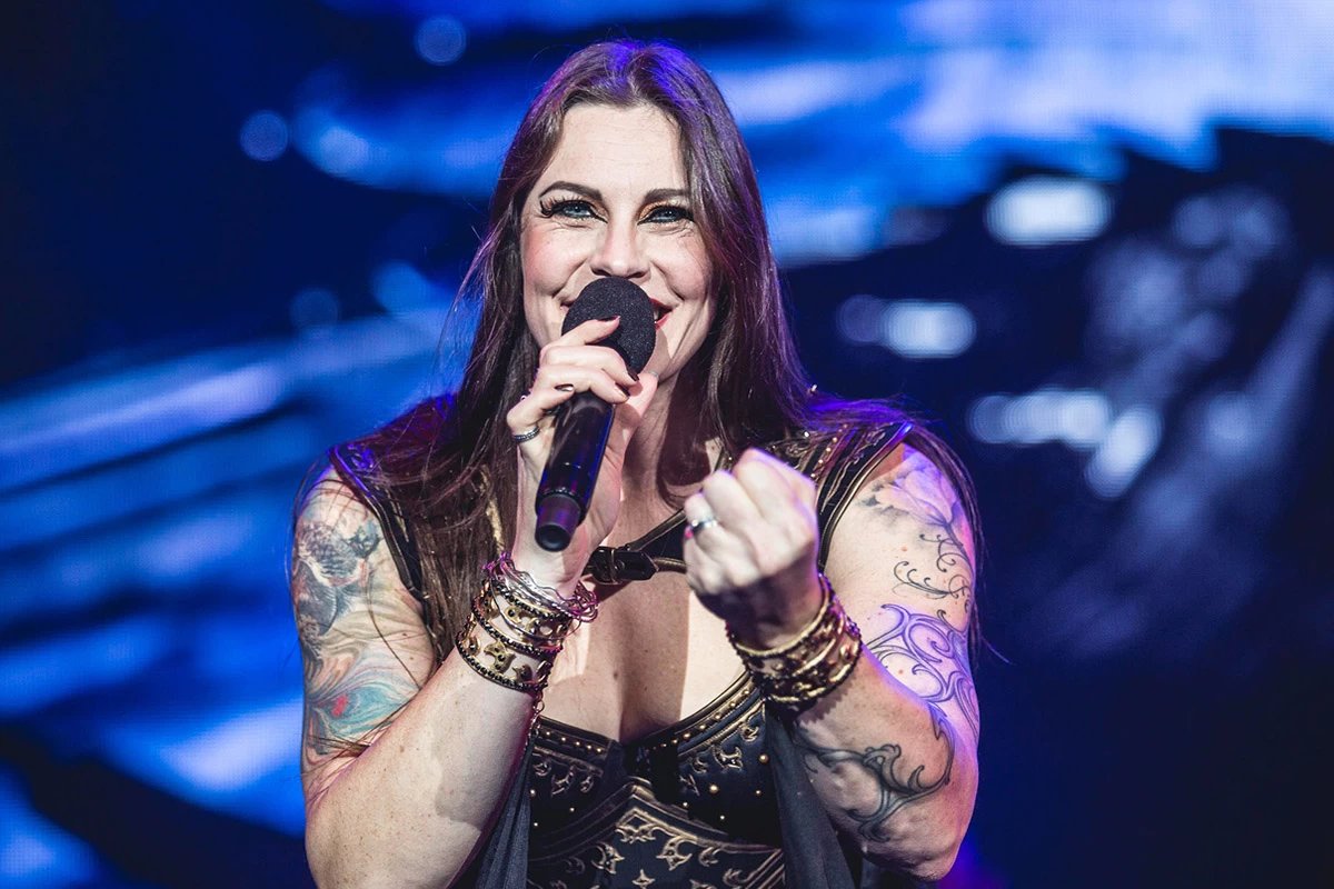 Floor Jansen Profil Resmi