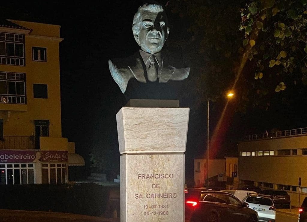 Francisco de Sá Carneiro Fotoğrafı - 2