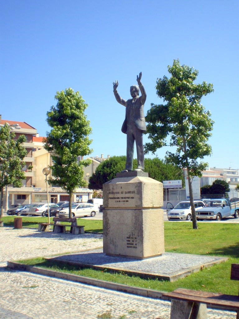 Francisco de Sá Carneiro Fotoğrafı - 5