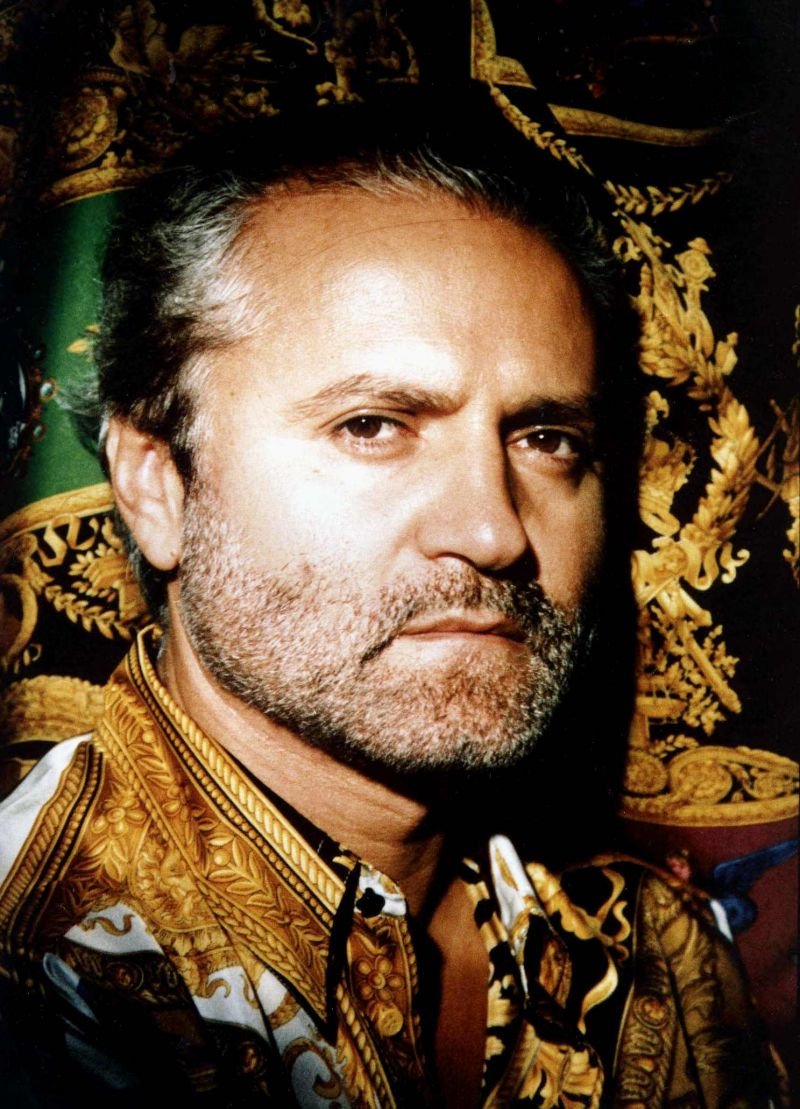 Gianni Versace Profil Resmi