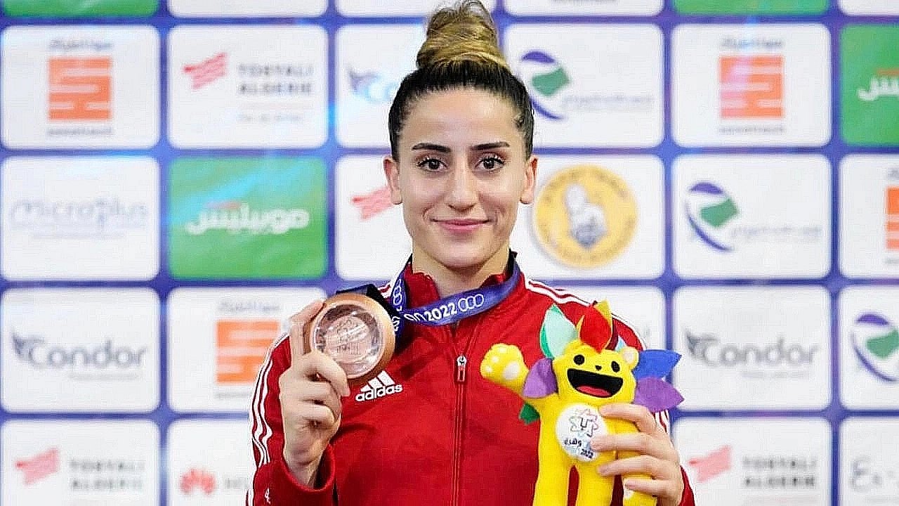 Gizem Özer Fotoğrafı - 2