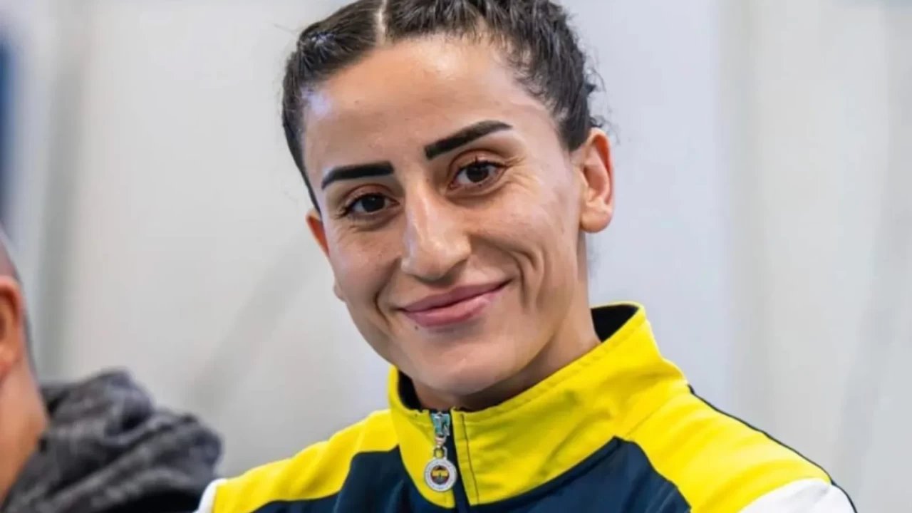 Gizem Özer Fotoğrafı - 4