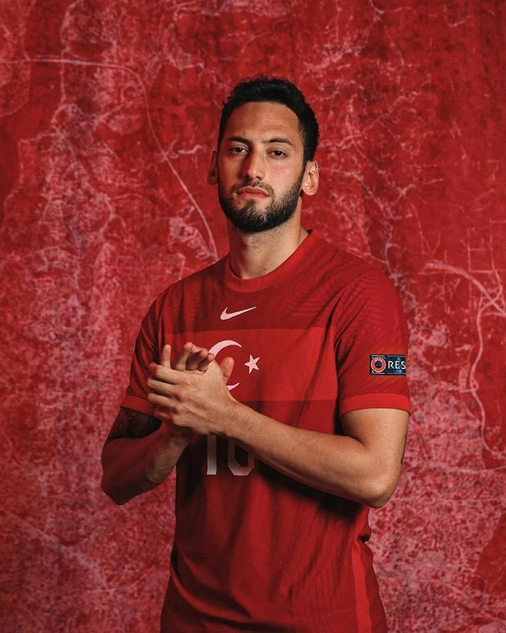 Hakan Çalhanoğlu Fotoğrafı - 5