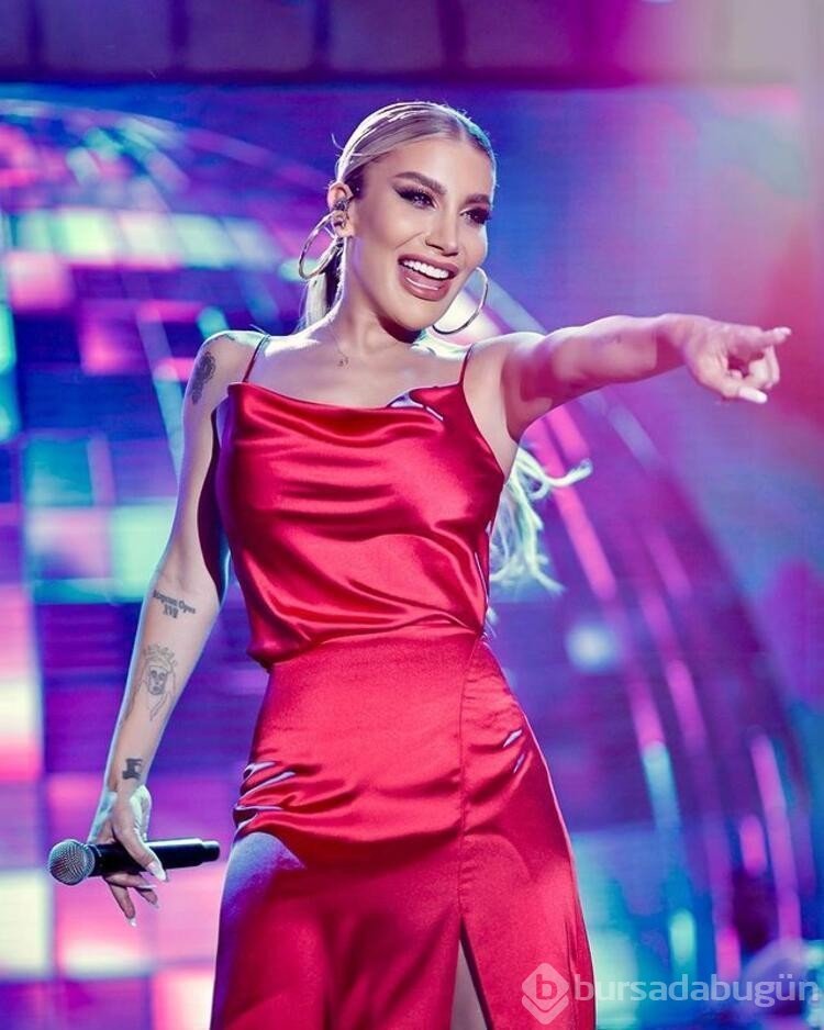 İrem Derici Profil Resmi