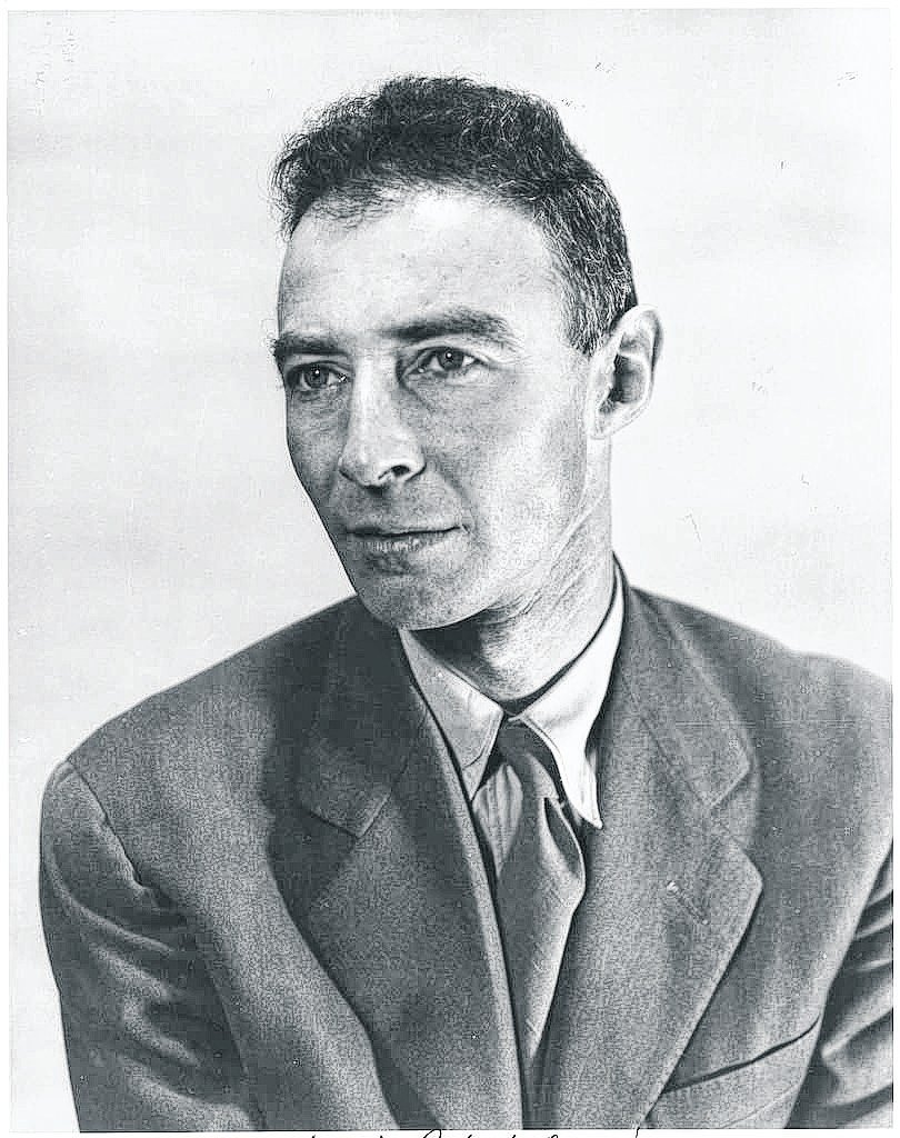 J. Robert Oppenheimer Fotoğrafı - 1