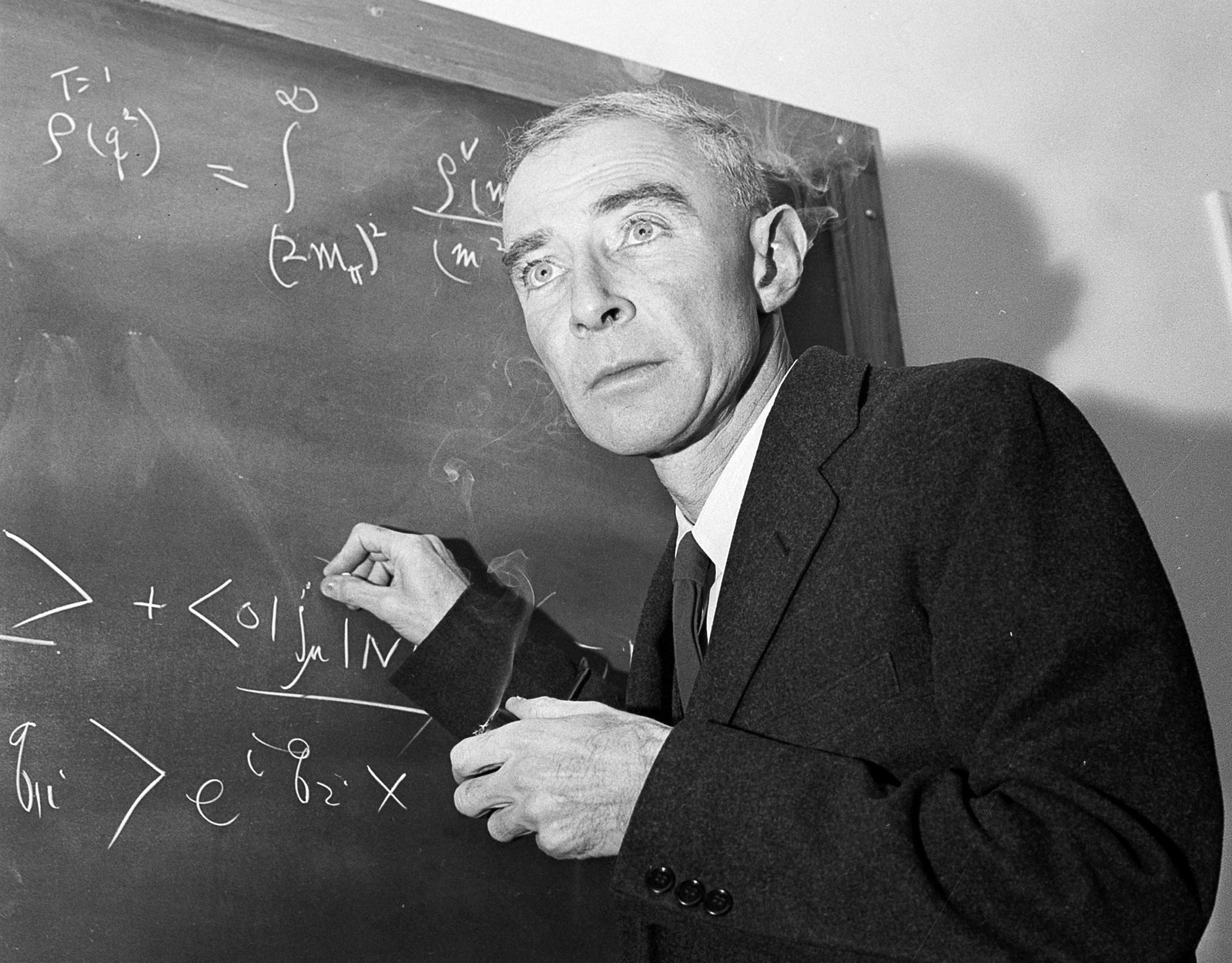 J. Robert Oppenheimer Fotoğrafı - 3