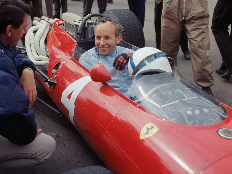 John Surtees Profil Resmi