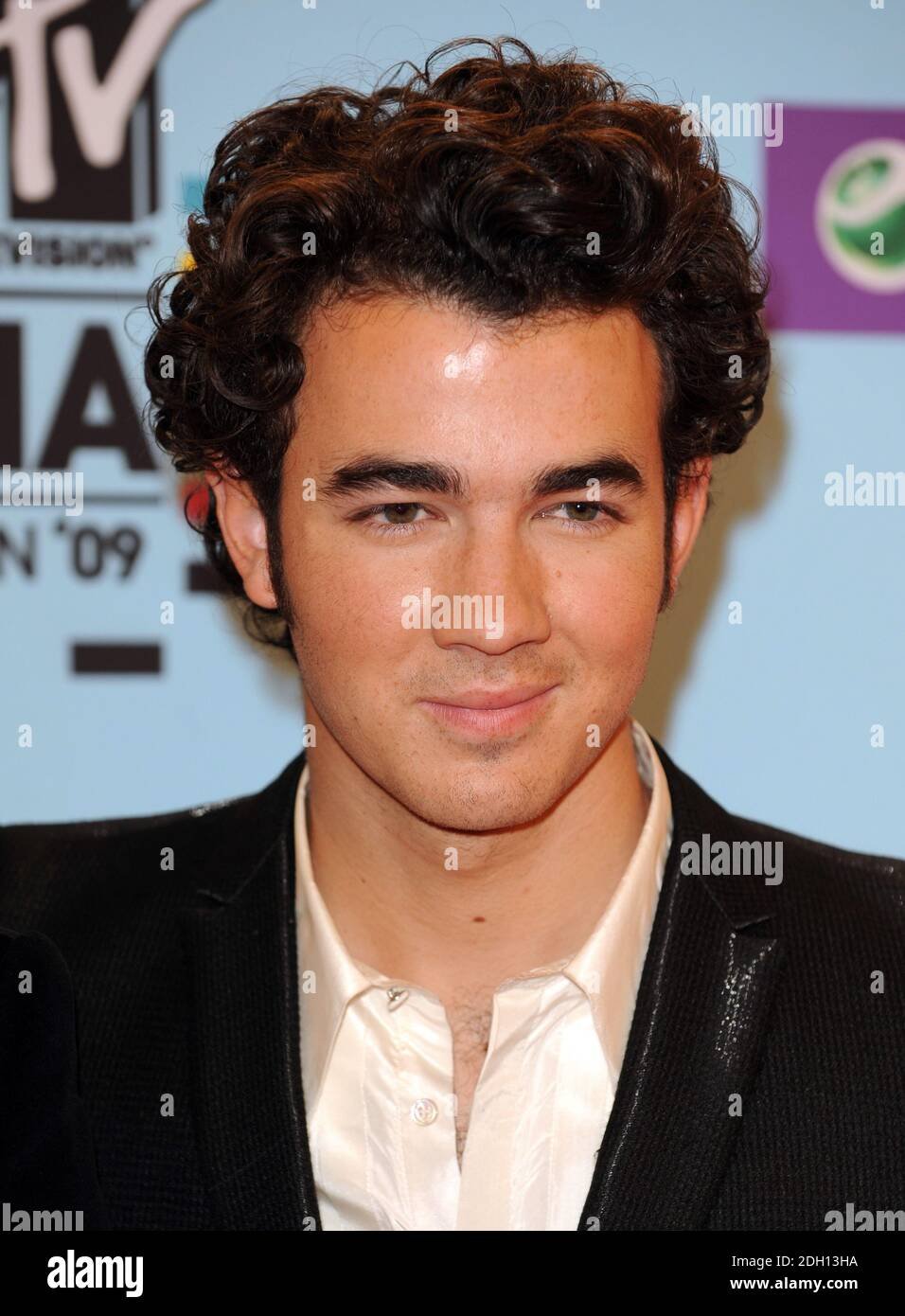 Kevin Jonas Profil Resmi