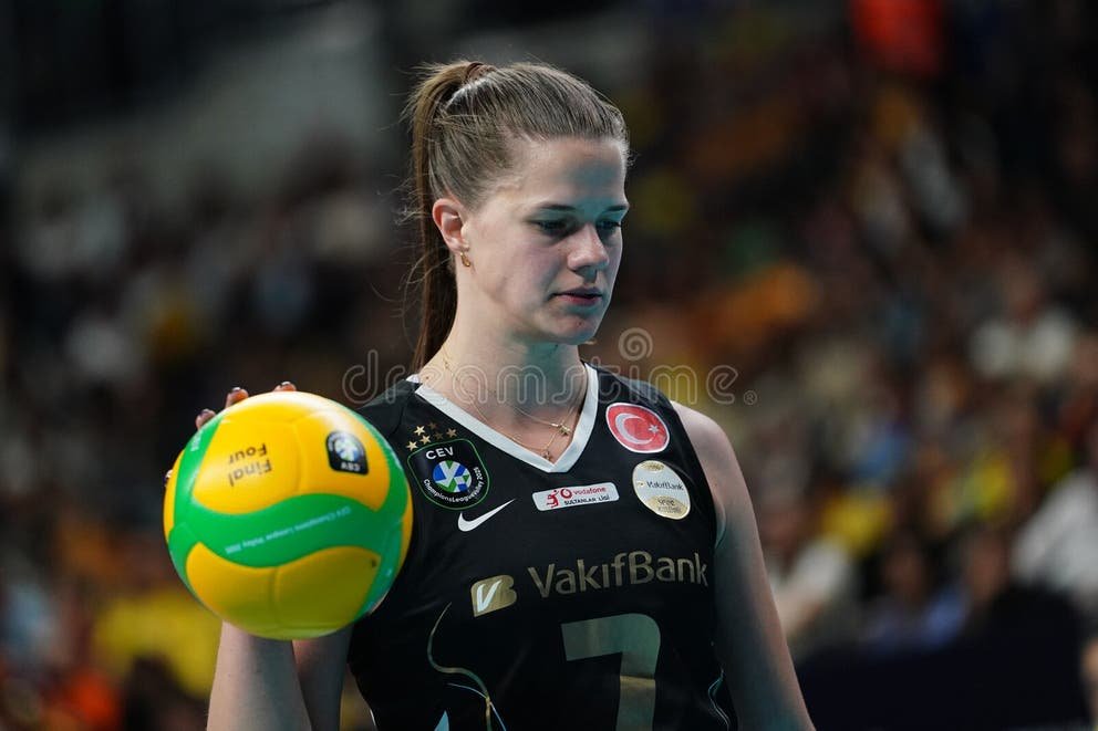 Kiera Van Ryk Fotoğrafı - 4