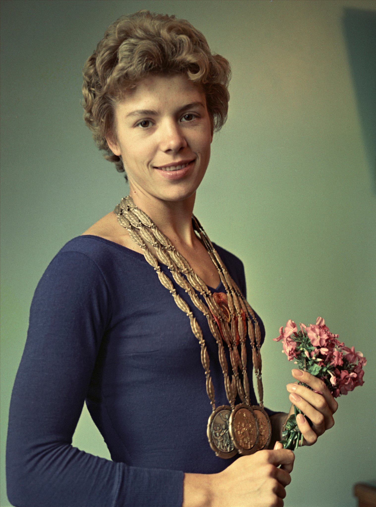 Larisa Latynina Profil Resmi