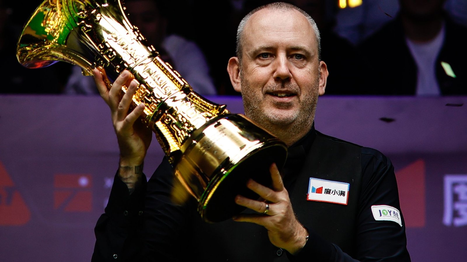 Mark Williams Profil Resmi