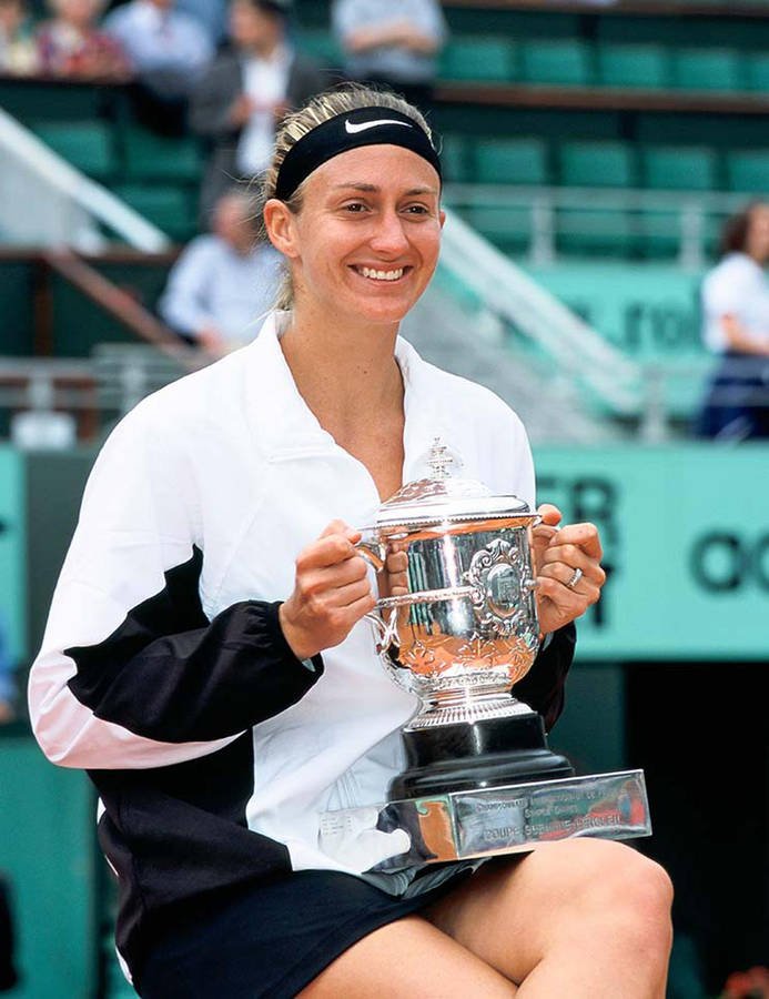 Mary Pierce Profil Resmi