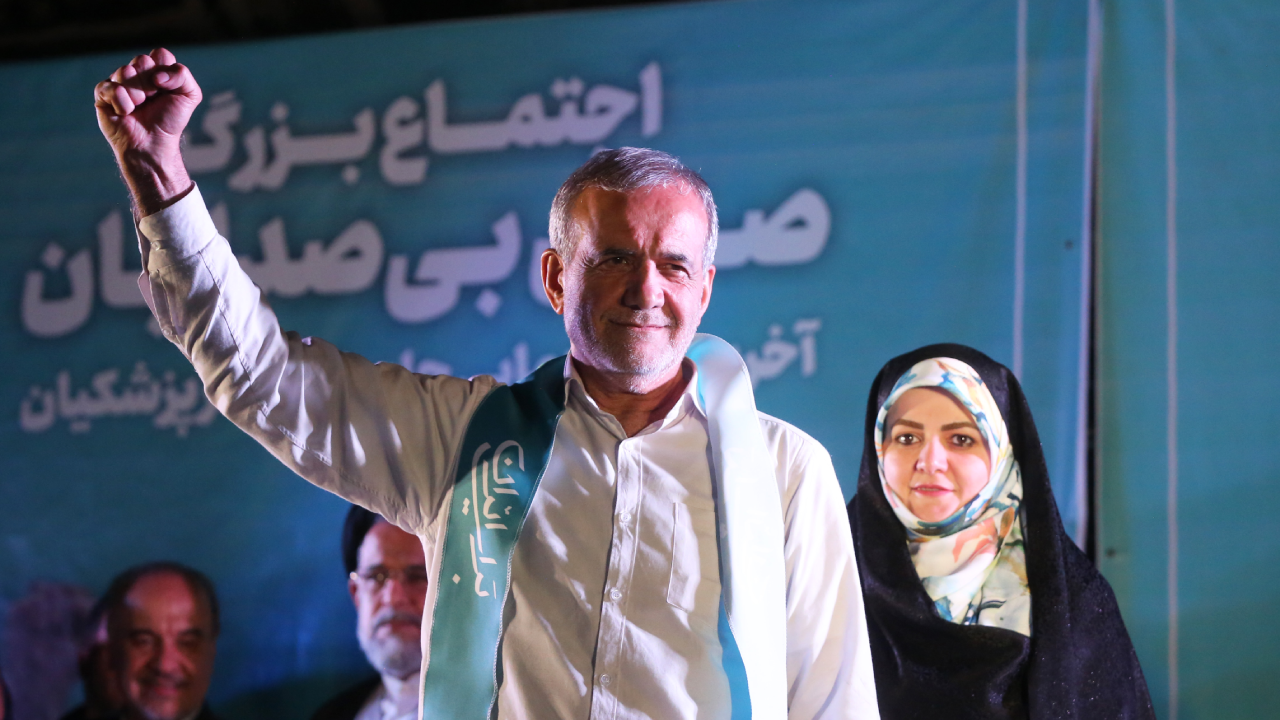 Mesud Pezeşkiyan Fotoğrafı - 2