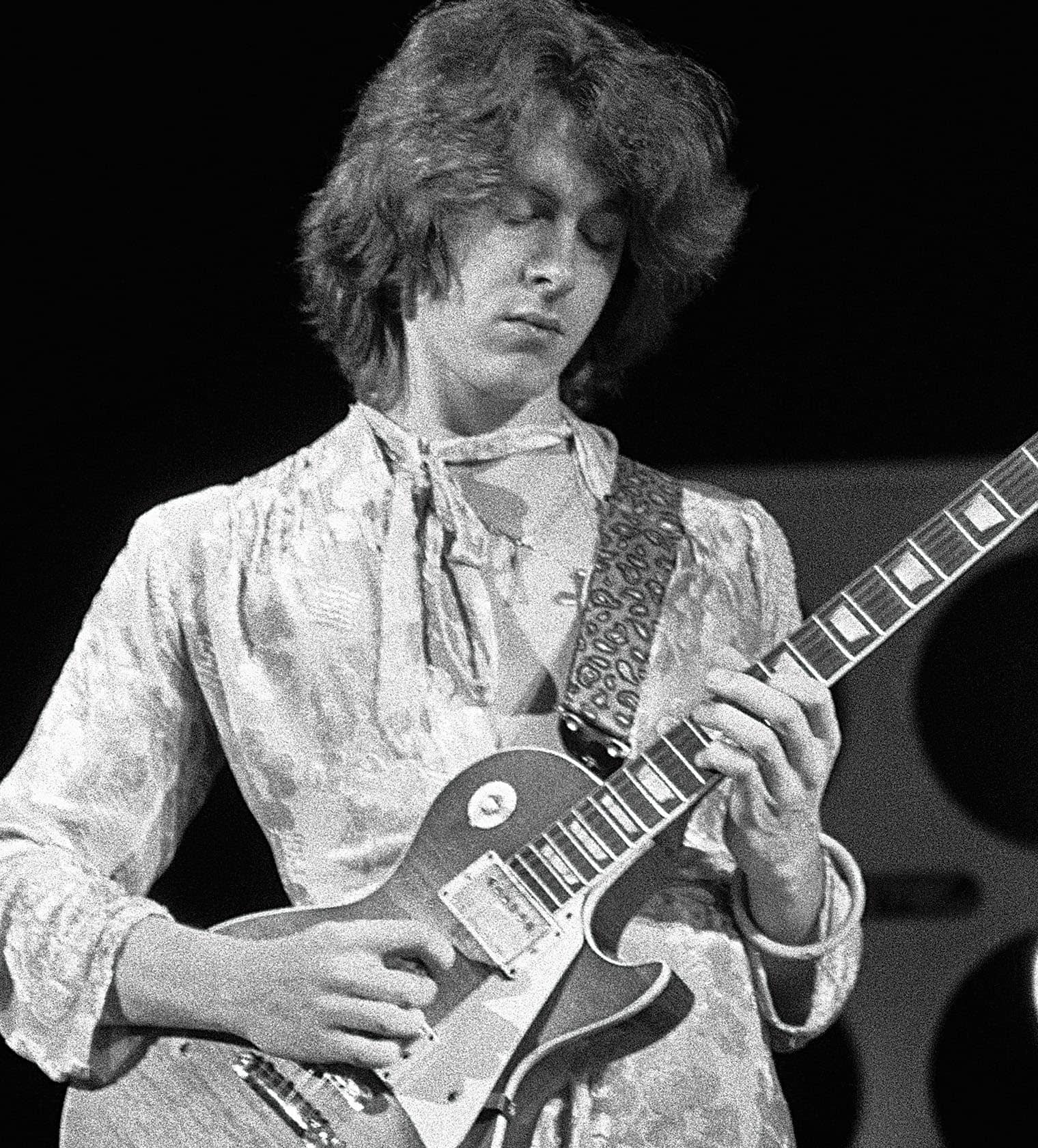 Mick Taylor Profil Resmi
