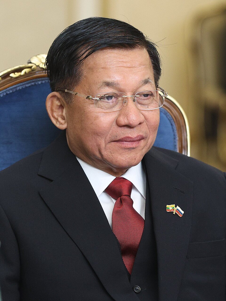 Min Aung Hlaing Profil Resmi