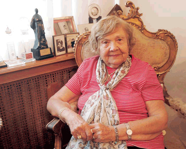 Muazzez İlmiye Çığ Fotoğrafı - 1
