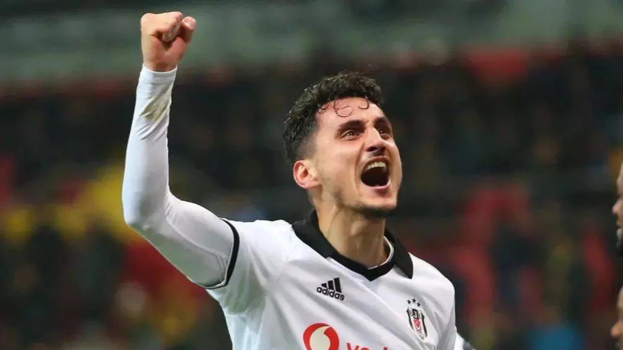 Mustafa Pektemek Fotoğrafı - 1