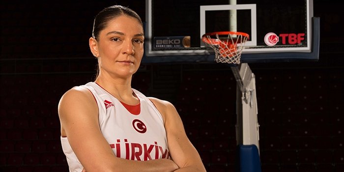Nevriye Yılmaz Fotoğrafı - 1