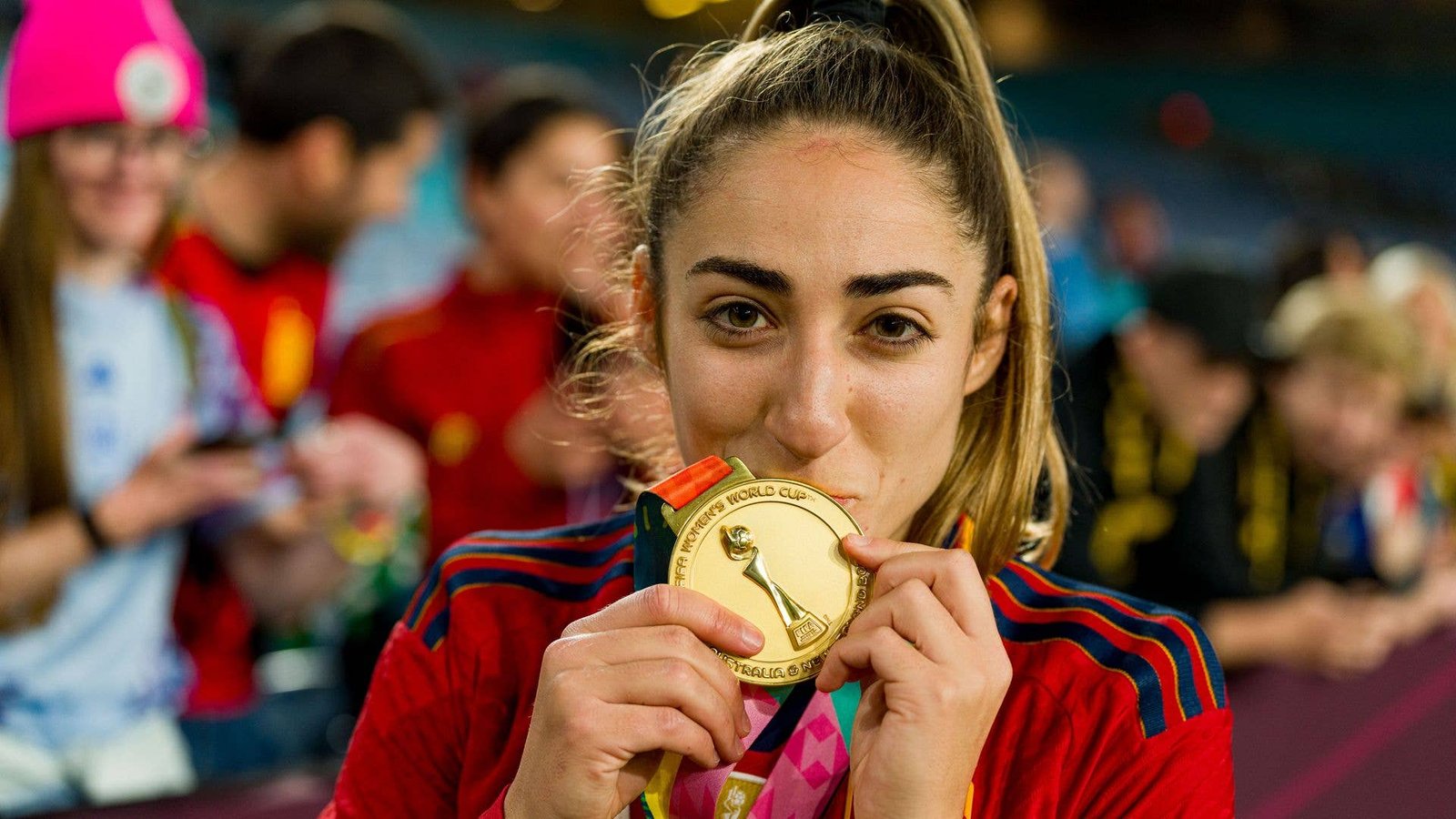 Olga Carmona Fotoğrafı - 5