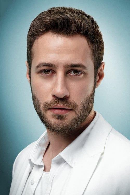 Ozan Dolunay Profil Resmi