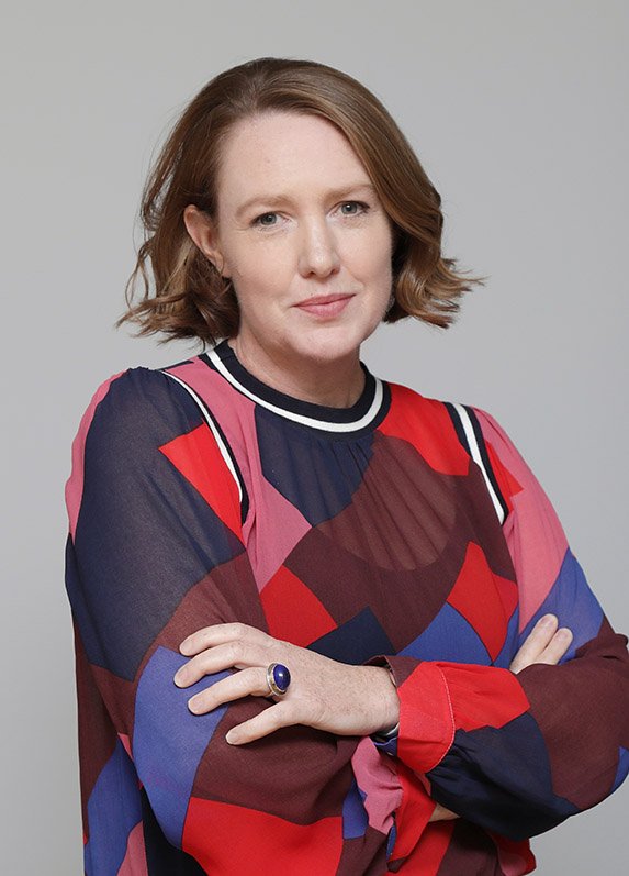 Paula Hawkins Profil Resmi