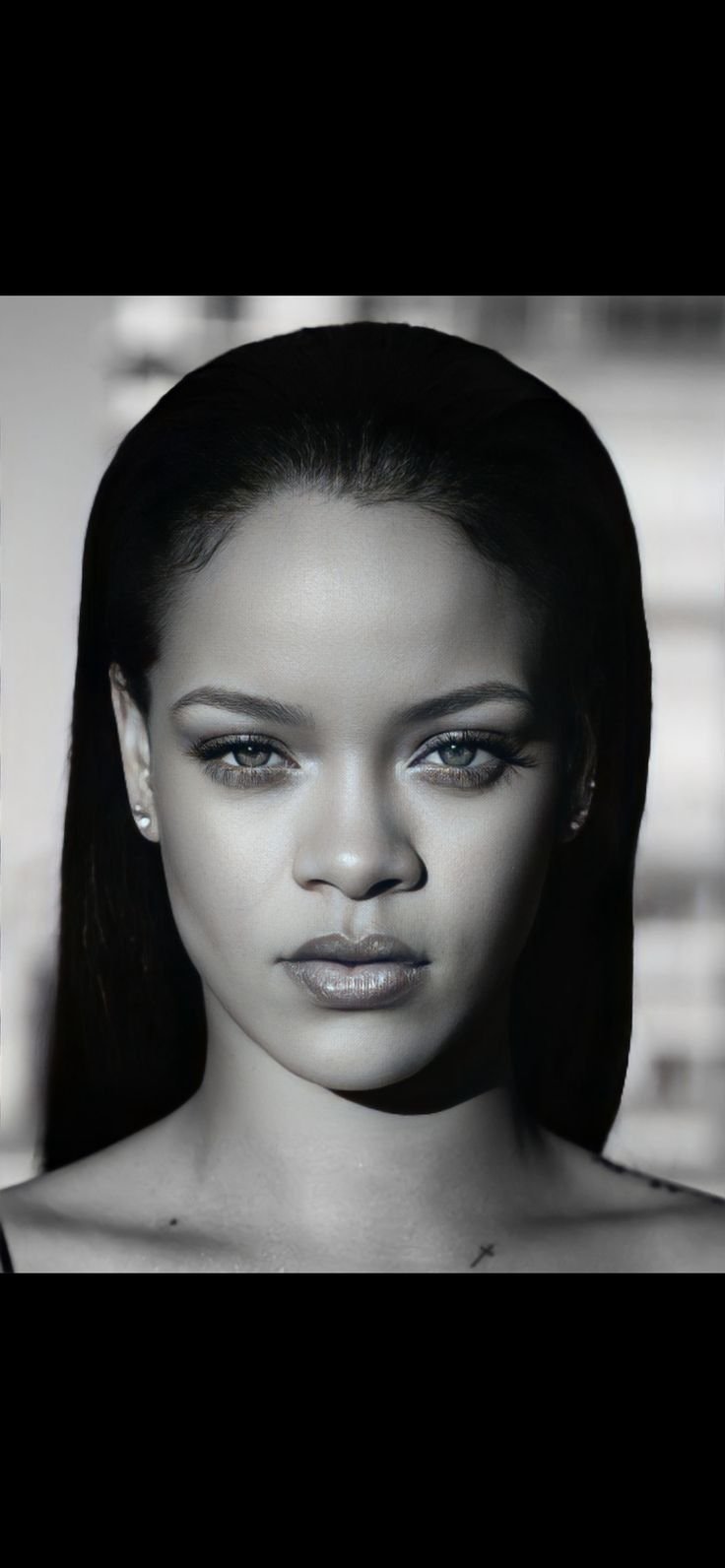 Rihanna Fotoğrafı - 4