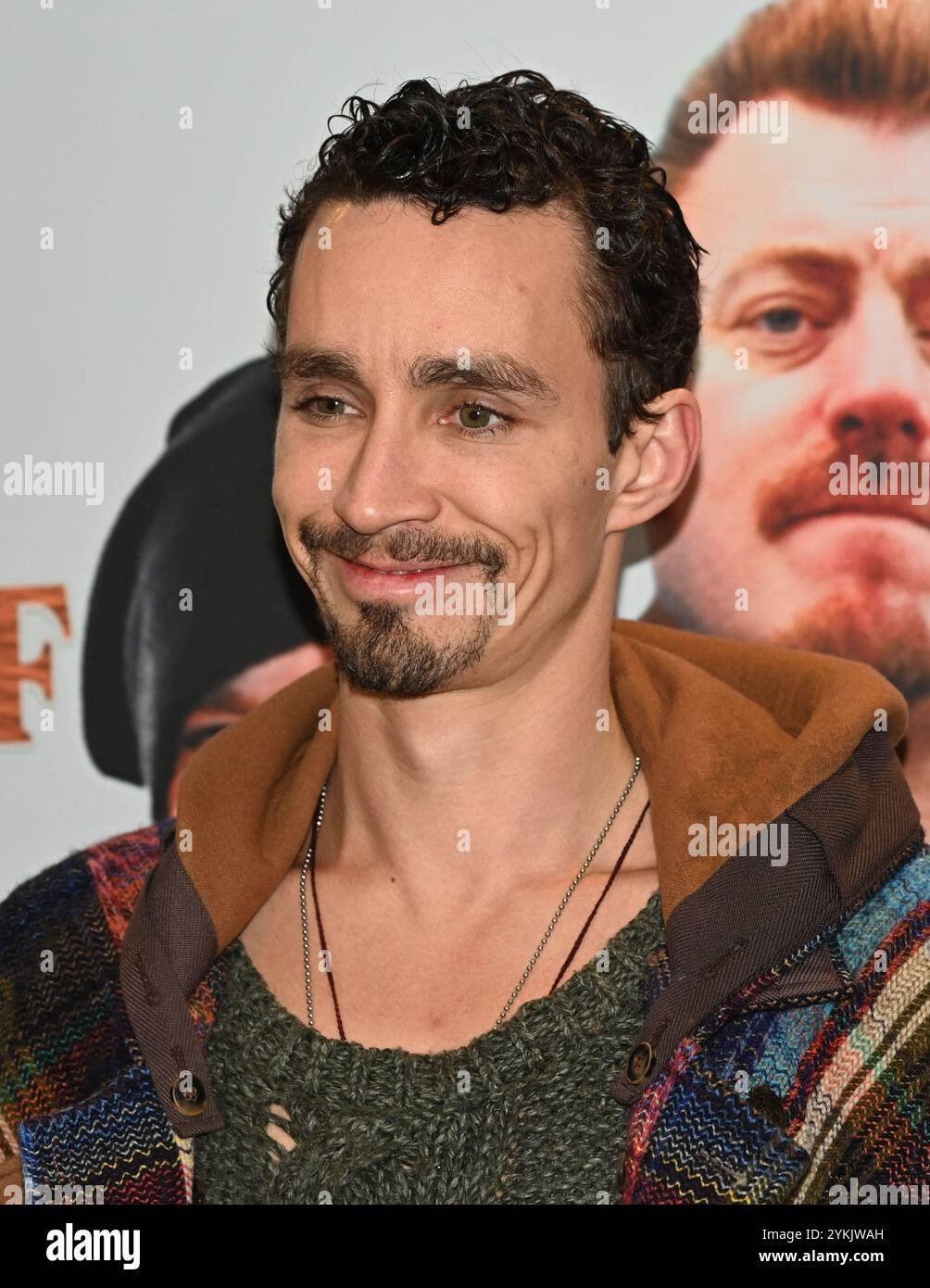 Robert Sheehan Fotoğrafı - 3