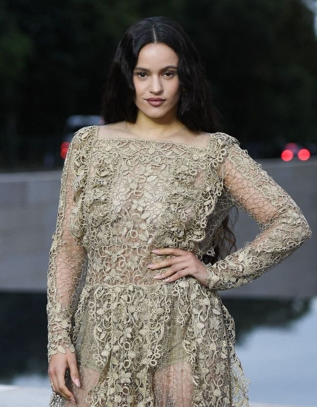 Rosalía Fotoğrafı - 5
