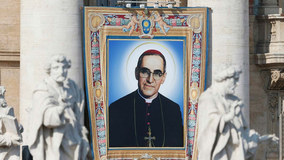 Óscar Romero Fotoğrafı - 3