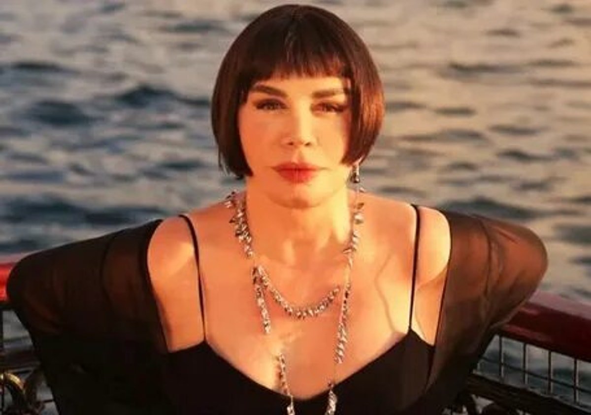 Sezen Aksu Fotoğrafı - 4
