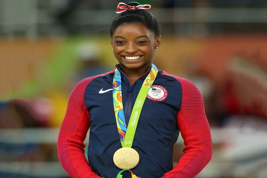 Simone Biles Fotoğrafı - 1