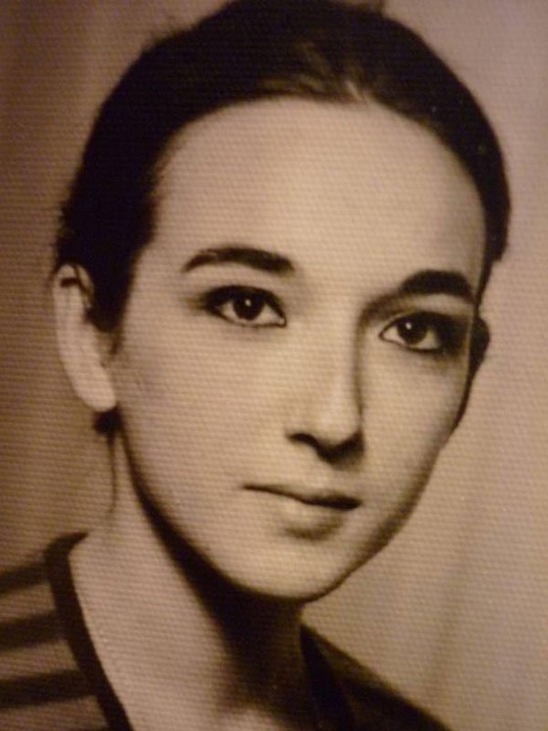 Tomris İncer Fotoğrafı - 1